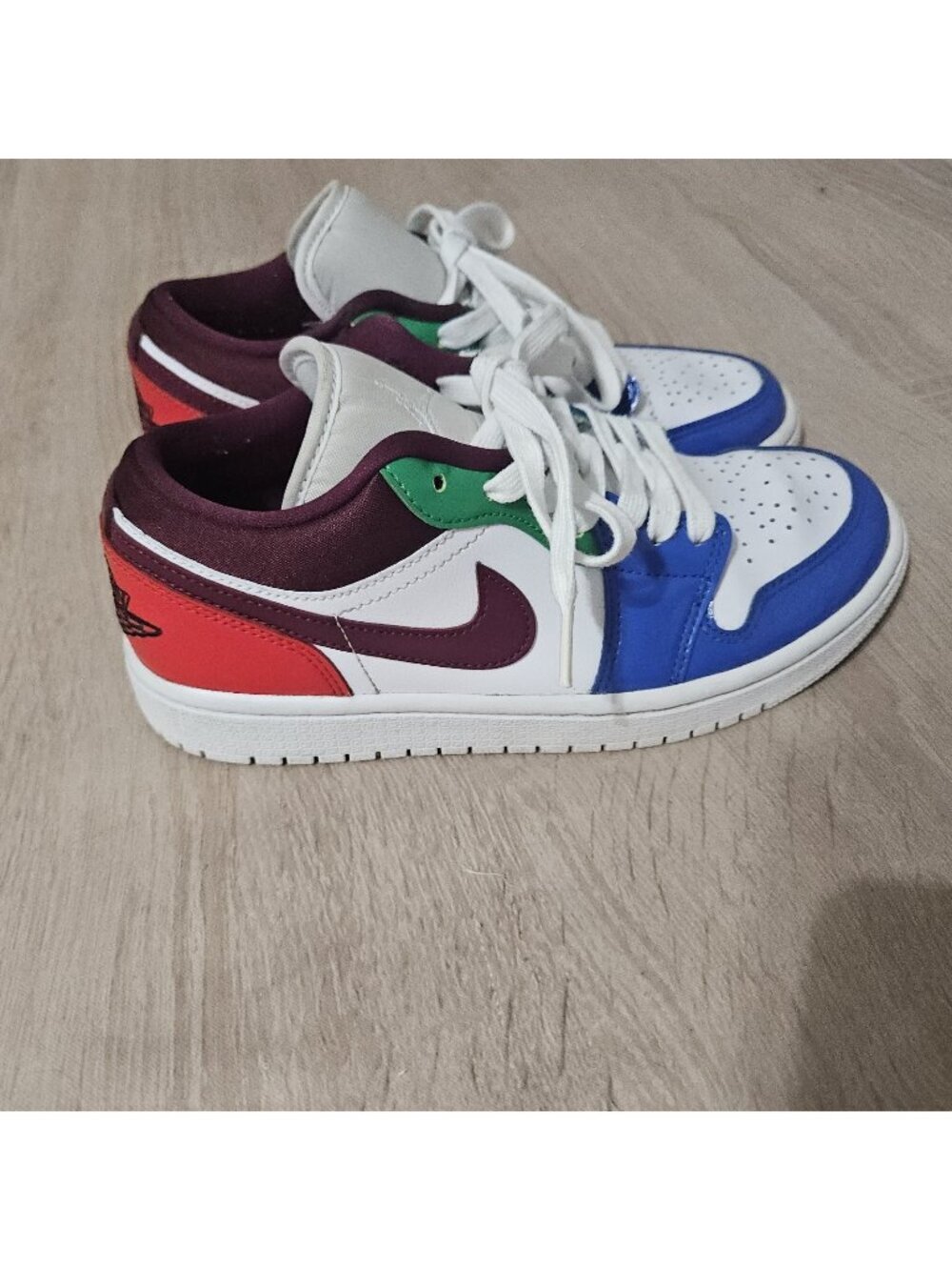 Nike Air Jordan Womens Air Jordan 1 Low SE 'Multi-Color' DB5455-100 Size 7